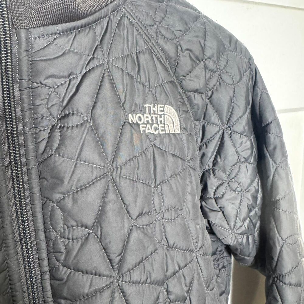 The North Face Womens Small Black Quilted Bomber Jacket Insulated Full Zip TNF